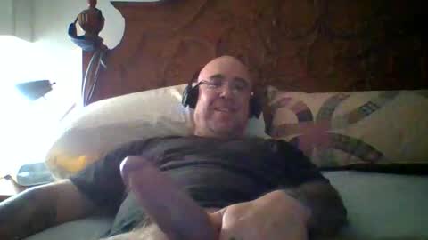 Snapshot of bigmike197167 chatting on 06-06-26, 07:24 bigmike197167 online show from 06-06-26, 07:24