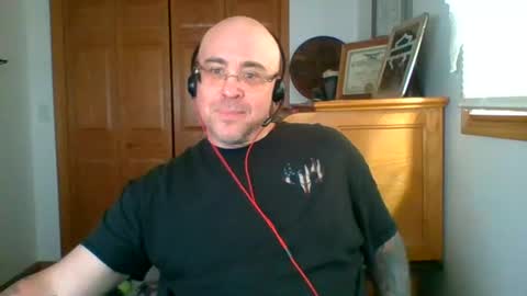 Snapshot of bigmike197167 chatting on 06-12-26, 08:30 bigmike197167 online show from 06-12-26, 08:30