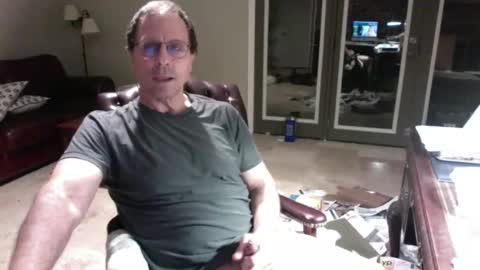 Snapshot of bignjakd6 chatting on 11-17-25, 07:47 CumCMe online show from 11-17-25, 07:47