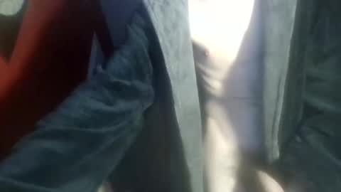 Snapshot of bignlouis chatting on 12-25-24, 07:56 Nicolas online show from 12-25-24, 07:56