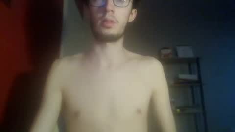 Snapshot of bignlouis chatting on 03-07-25, 05:17 Nicolas online show from 03-07-25, 05:17