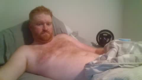 Snapshot of bigred92899 chatting on 06-29-26, 01:45 bigred92899 online show from 06-29-26, 01:45