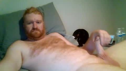 Snapshot of bigred92899 chatting on 07-24-26, 04:32 bigred92899 online show from 07-24-26, 04:32