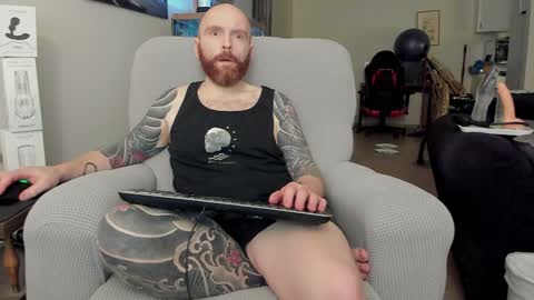 Snapshot of bigseanxoxo chatting on 01-23-25, 03:48 Sean pronounced Shon online show from 01-23-25, 03:48