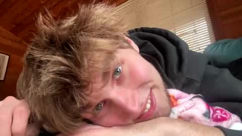 bigskinnyboyshh online show from 11-09-25, 08:18