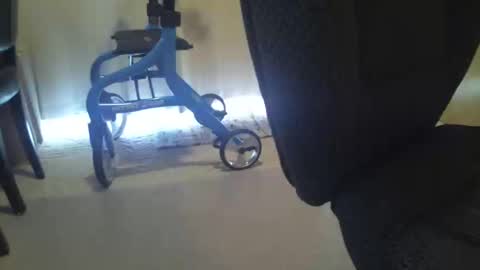 Snapshot of bigstick13 chatting on 01-23-25, 10:01 bigstick13 online show from 01-23-25, 10:01