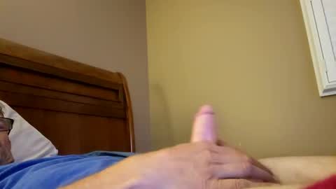 Aka hardwood online show from 10-19-25, 06:47