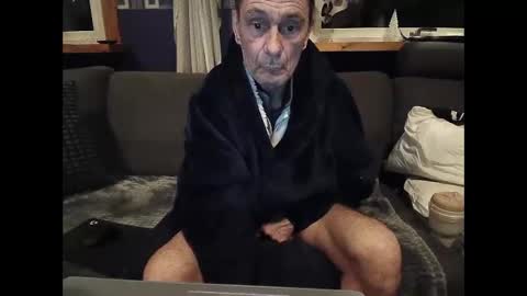 Snapshot of bigswe1 chatting on 03-08-25, 03:06 bigswe1 online show from 03-08-25, 03:06