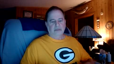 Snapshot of bigthicksatisfying2 chatting on 07-06-26, 04:31 bigthicksatisfying2 online show from 07-06-26, 04:31