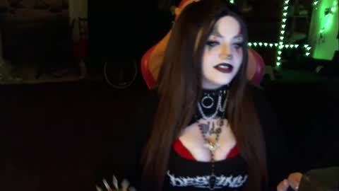 Lealithhh online show from 11-23-25, 09:42