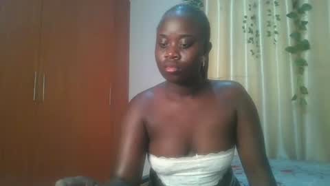 Snapshot of bigtits_baddie chatting on 11-24-25, 10:04 bigtits_baddie online show from 11-24-25, 10:04