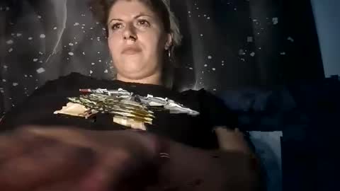 bigtitslala online show from 10-24-25, 08:05