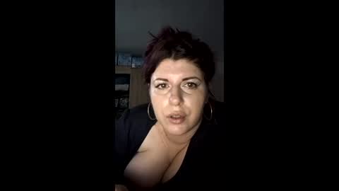 Snapshot of bigtitslala chatting on 02-19-26, 09:44 bigtitslala online show from 02-19-26, 09:44