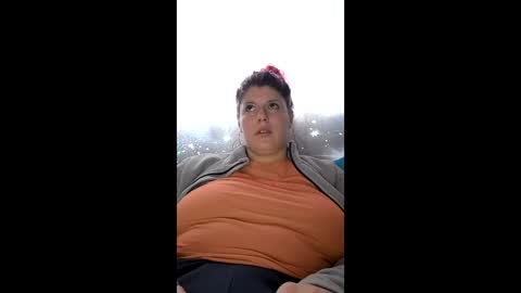 Snapshot of bigtitslala chatting on 02-25-26, 11:42 bigtitslala online show from 02-25-26, 11:42