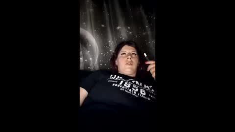 Snapshot of bigtitslala chatting on 04-17-26, 11:41 bigtitslala online show from 04-17-26, 11:41