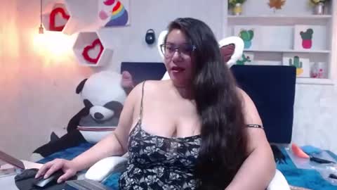 Snapshot of bigtitslaurenriver chatting on 07-03-26, 12:22 bigtitslaurenriver online show from 07-03-26, 12:22