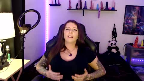 Nichole lights online show from 06-17-26, 09:27