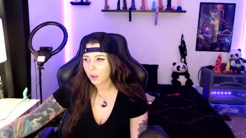 Nichole lights online show from 06-21-26, 11:51