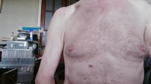 bigukphallus online show from 06-18-26, 12:42