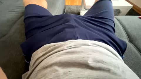 bigwhitecock_1989 online show from 12-02-24, 09:13