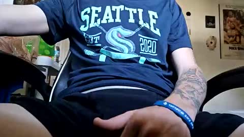 Onlyfans redheadedwhitedick online show from 04-22-26, 08:10