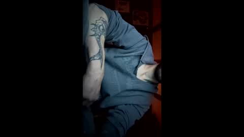 Snapshot of bigwytecock1979 chatting on 12-17-24, 06:02 bigwytecock1979 online show from 12-17-24, 06:02