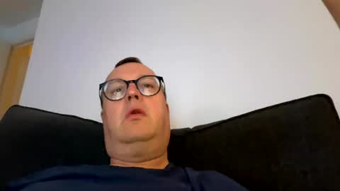 Snapshot of bihudddds chatting on 12-23-24, 09:40 Just call me master online show from 12-23-24, 09:40