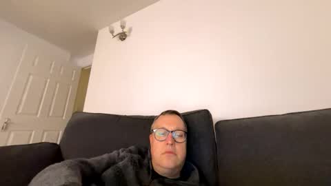 Snapshot of bihudddds chatting on 02-12-26, 05:08 Just call me master online show from 02-12-26, 05:08