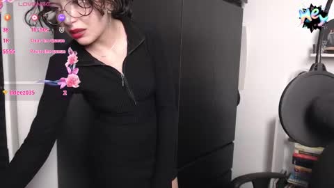 Valeria 3 online show from 11-12-25, 12:55