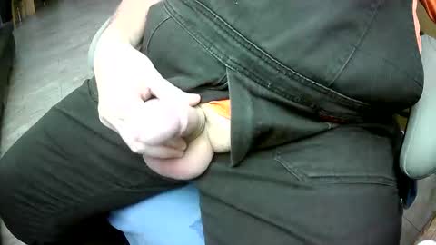 bikeman17 online show from 12-23-25, 10:24