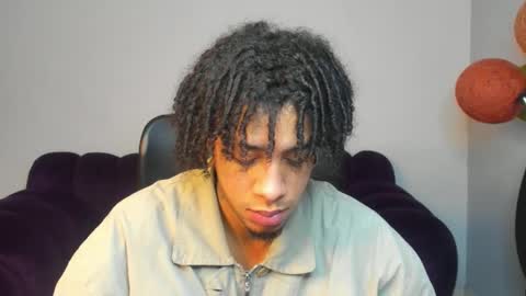 Sebas online show from 10-13-25, 01:00