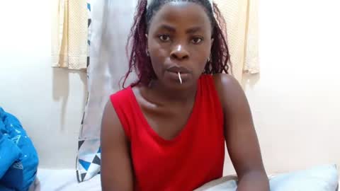 Snapshot of bilia_ebony chatting on 12-31-24, 08:48 Bilia online show from 12-31-24, 08:48