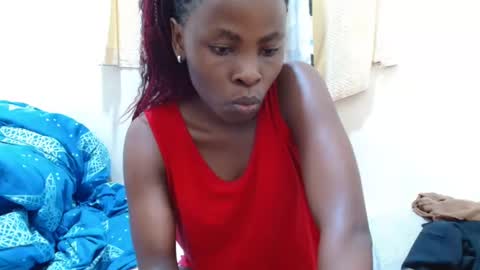 Snapshot of bilia_ebony chatting on 12-31-24, 12:36 Bilia online show from 12-31-24, 12:36