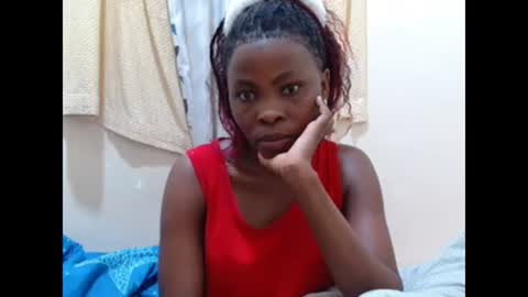 Snapshot of bilia_ebony chatting on 01-01-25, 09:28 Bilia online show from 01-01-25, 09:28