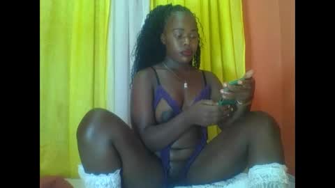 Snapshot of bilion_ass chatting on 01-23-25, 07:07 TREZAH online show from 01-23-25, 07:07