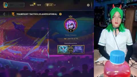 billie_cross_ online show from 10-12-25, 08:02