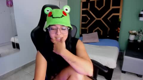 Billie online show from 11-10-25, 09:14