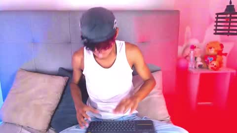 Snapshot of billie_turner_ chatting on 10-02-25, 02:02 B-I-L-L-I-E 3 online show from 10-02-25, 02:02