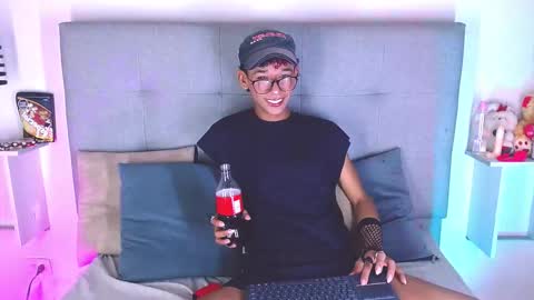 Snapshot of billie_turner_ chatting on 10-07-25, 05:37 B-I-L-L-I-E 3 online show from 10-07-25, 05:37