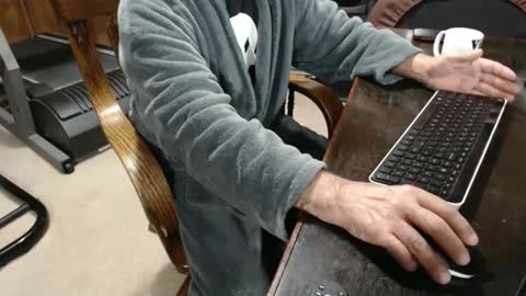 Snapshot of billy471 chatting on 12-17-24, 11:39 billy471 online show from 12-17-24, 11:39