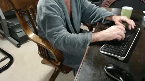 Snapshot of billy471 chatting on 12-19-24, 11:29 billy471 online show from 12-19-24, 11:29