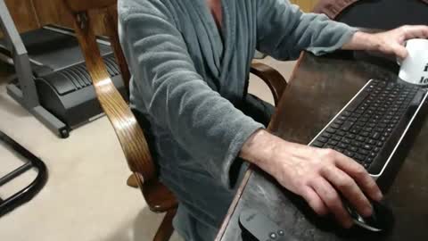 Snapshot of billy471 chatting on 12-30-24, 11:15 billy471 online show from 12-30-24, 11:15