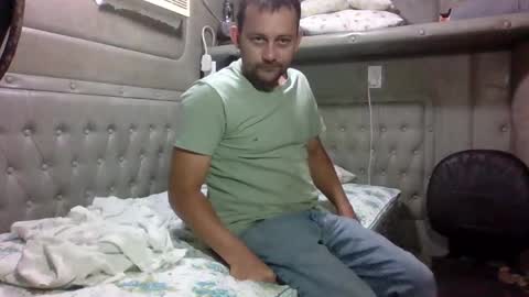 Snapshot of billy_da_goat914050 chatting on 03-11-25, 02:43 billy_da_goat914050 online show from 03-11-25, 02:43