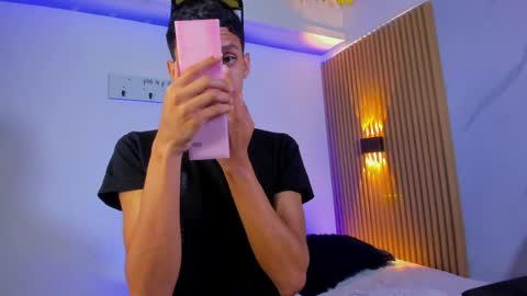 Sam online show from 05-21-26, 12:23