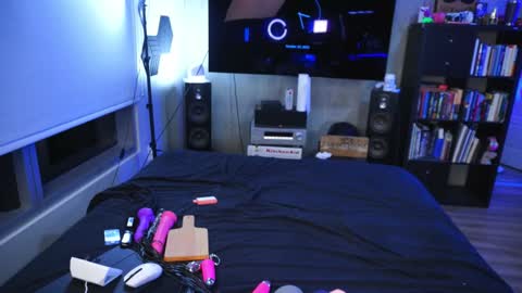 Danny online show from 10-20-25, 10:27