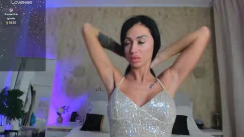 bimboparisx online show from 12-05-25, 05:27