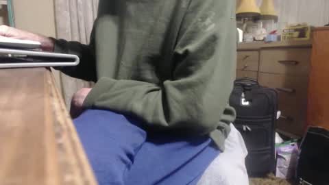 Snapshot of bimbttm chatting on 01-19-25, 01:10 Bimbttm online show from 01-19-25, 01:10