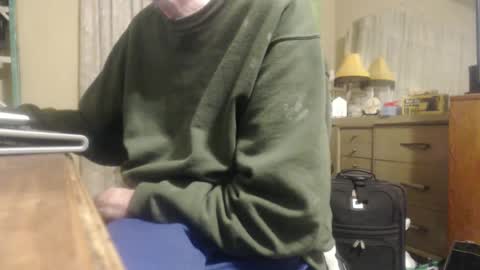 Snapshot of bimbttm chatting on 01-28-25, 01:39 Bimbttm online show from 01-28-25, 01:39