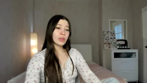 bina_mima online show from 04-24-26, 08:50