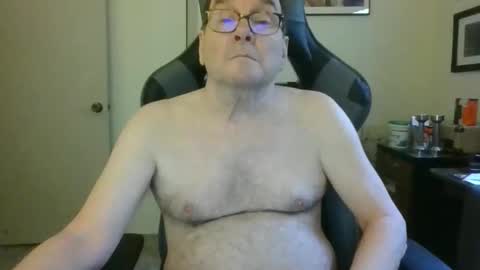 Bink195234 online show from 04-13-26, 03:17